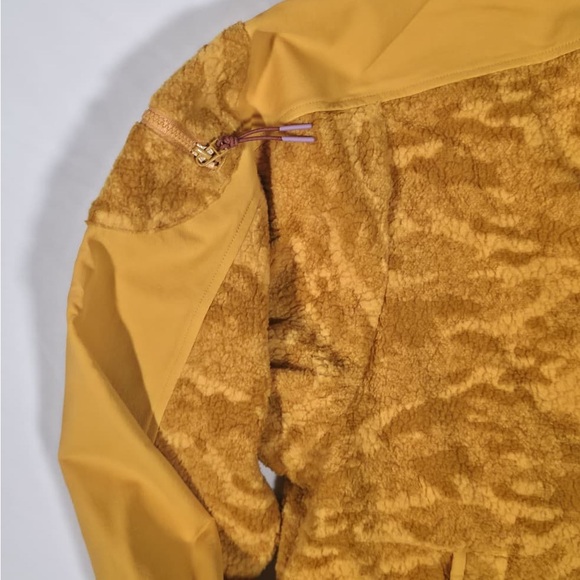 NEW Outdoor Voices Primo Fleece cider cloud Jacket size S - Picture 7 of 13